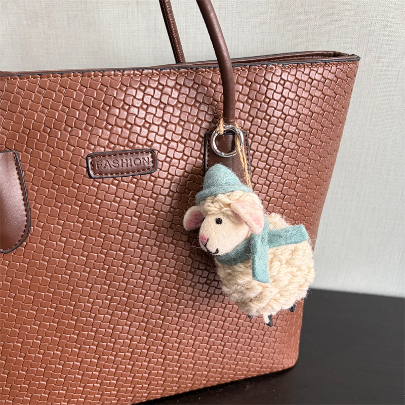 4. Nepalese Handmade Wool Felt Bag Pendant, Cute Animal Lamb Bag Charm, High-Quality Felt Keychain Decoration