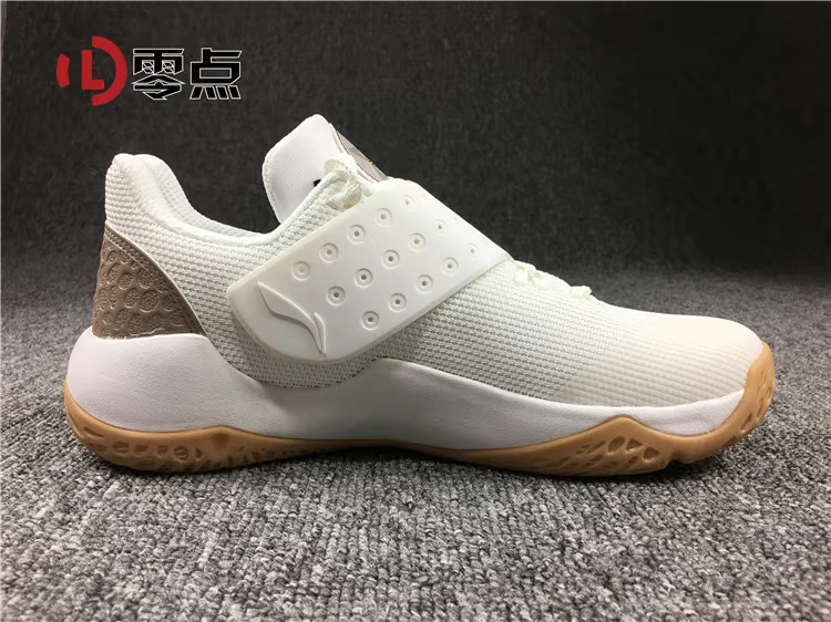 Giày bóng rổ Li Ning nam 2018 mới Sonic 6 thế hệ thấp giúp tài trợ cho giải đấu CBA chống trượt ABAN053