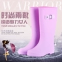 Thời trang Anh giày gió và mưa nữ mùa đông Hàn Quốc cộng với nhung ấm áp cho người lớn đi mưa cao ống chống trượt giày cao su chống trượt giày cao su giày chống nước đi phượt