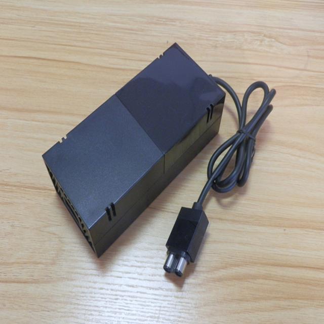 Máy chủ XBOX ONE máy biến áp cung cấp nguồn Bộ đổi nguồn AC Bộ chuyển đổi điện 110v 110v Phiên bản sử dụng trong nước của Hoa Kỳ - XBOX kết hợp tay cầm game
