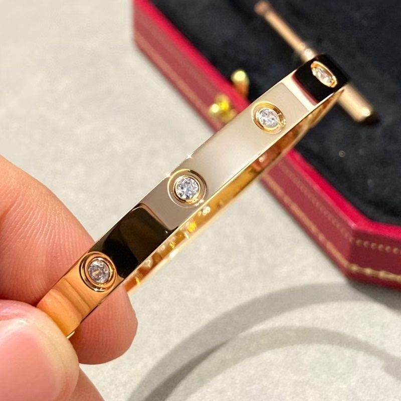 Niche Design Rose Gold Screw Nail Couple Bracelet Plated with 18K Gold Wide and Narrow Version Hand Jewelry for Women Love Nail Bracelet
