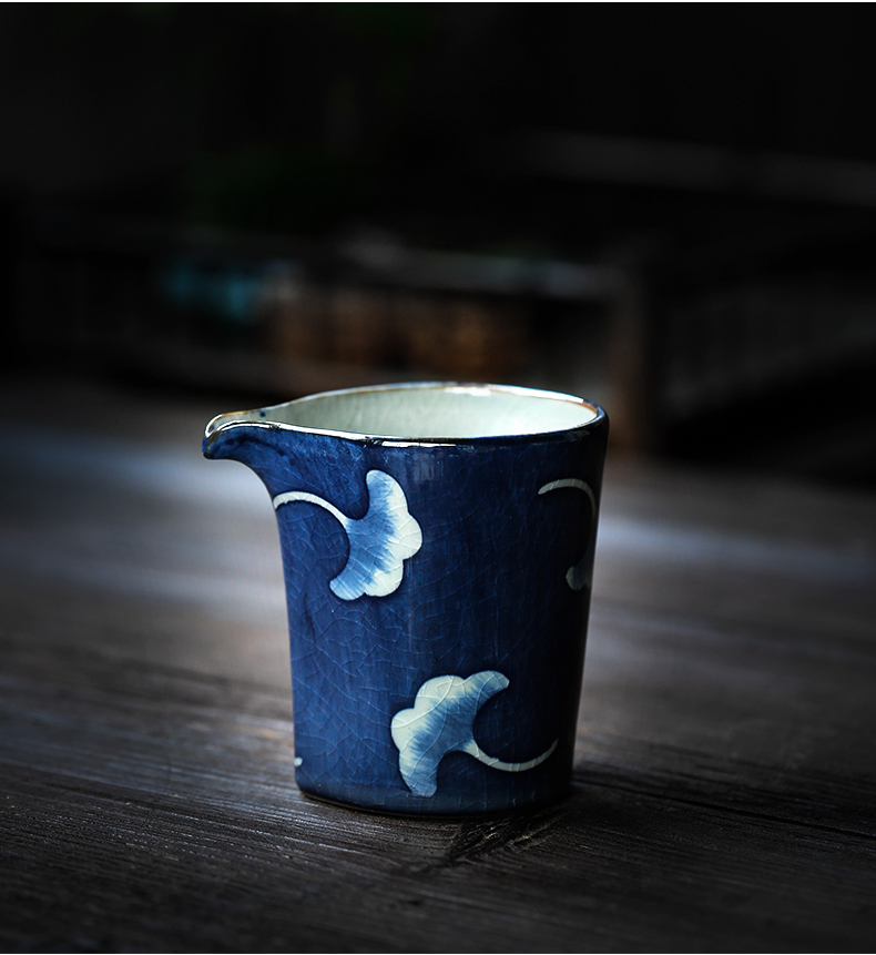 ShangYan hand - made of household ceramics fair keller of blue and white porcelain tea zero distribution of tea, antique fair cup cup)