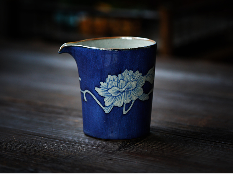 ShangYan hand - made of household ceramics fair keller of blue and white porcelain tea zero distribution of tea, antique fair cup cup)