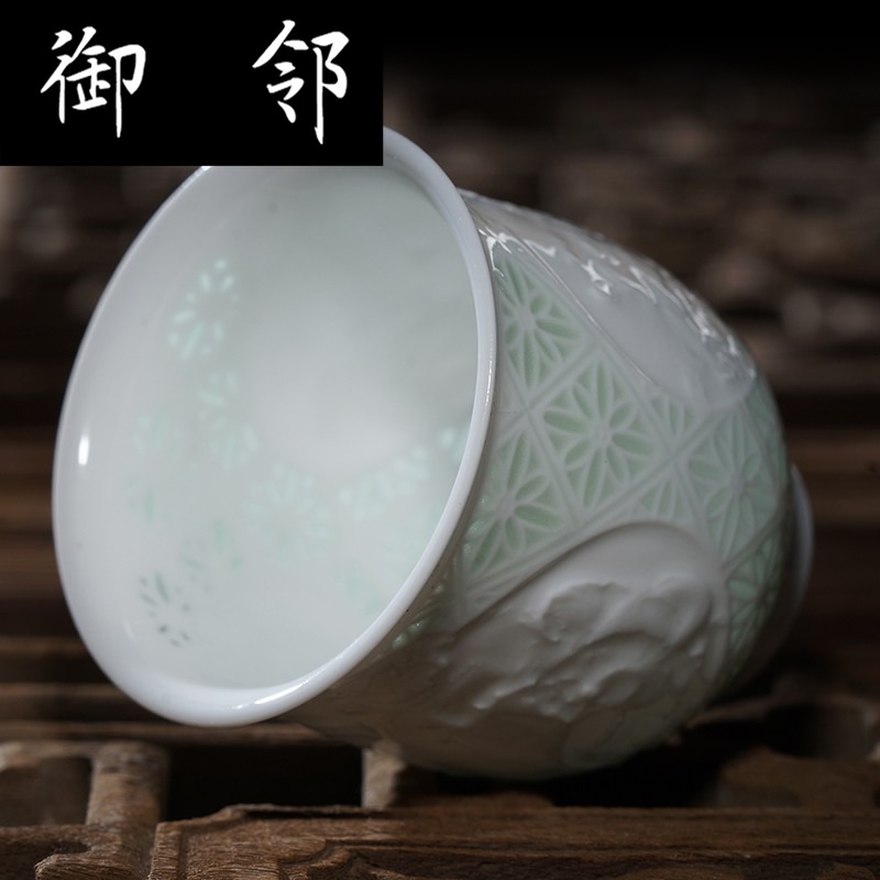 Jingdezhen tea set high half white clay ceramic knife green heap shadow carving delicate and exquisite hollow out fragrance - smelling cup masters cup