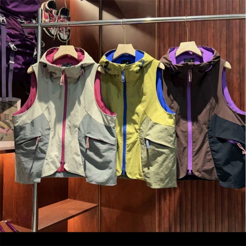 Summer New Mountain-Style Functional Hooded Color-Blocked Work Vest for Men, Outdoor High-End Lightweight Breathable Loose Vest