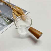 Japanese-style mini small milk cup glass heat-resistant small milk jar household dipping dish small milk pot wooden handle juice bucket seasoning appliance