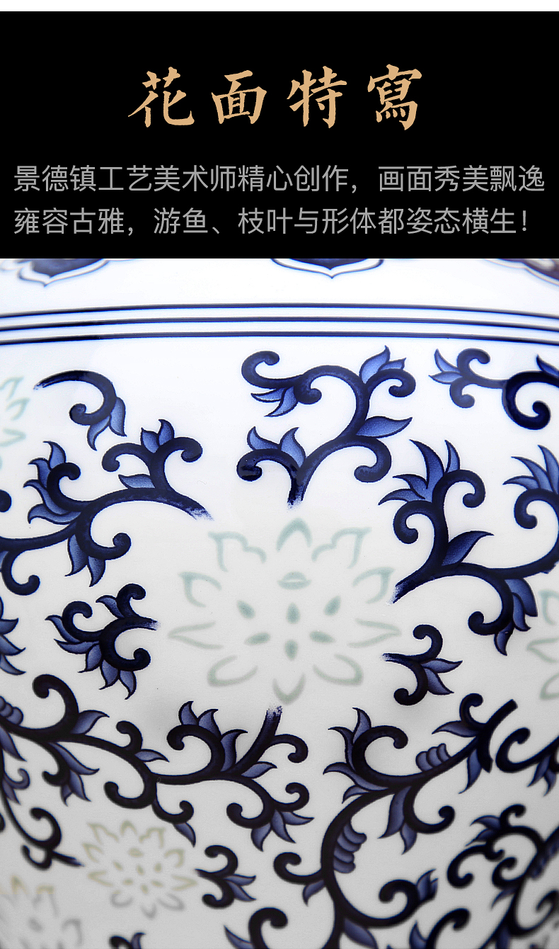 To the blue - and - white porcelain industry and exquisite branch lotus bottle