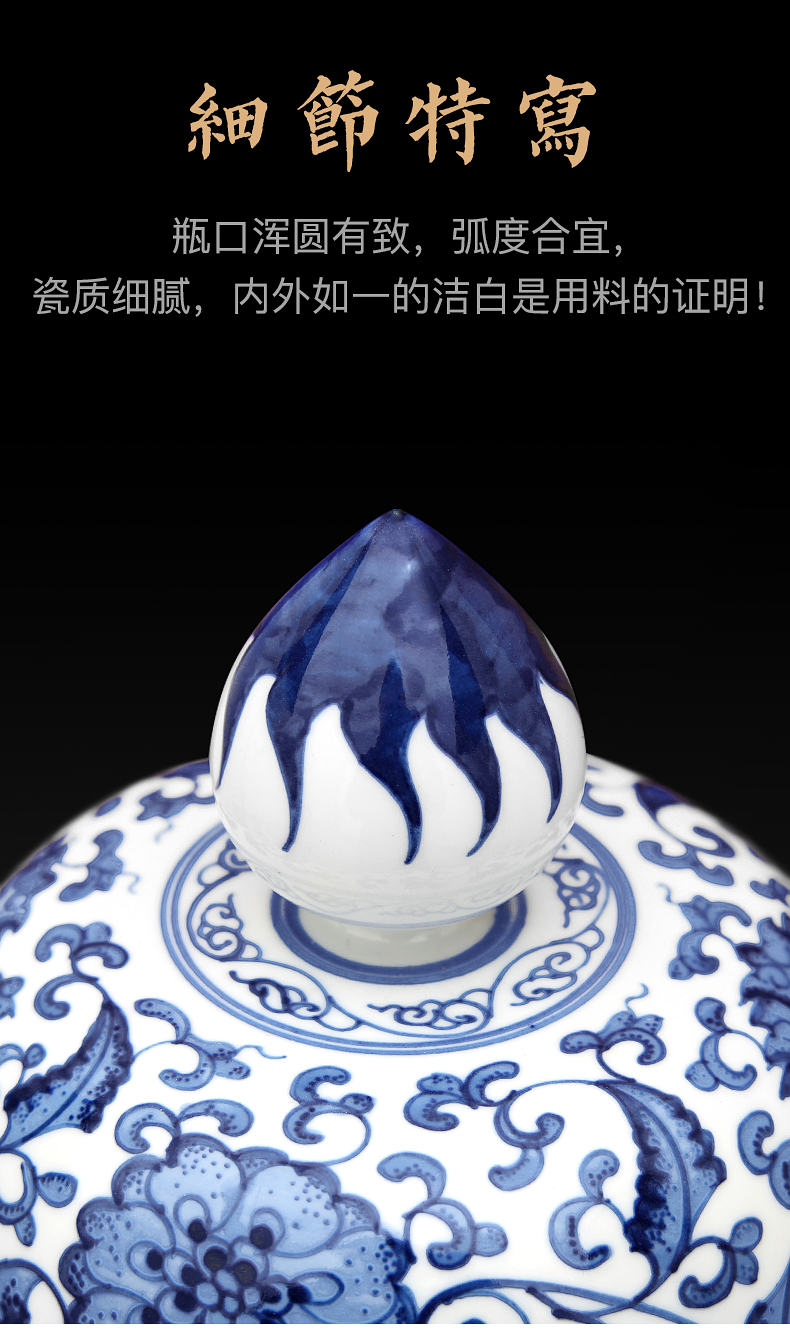 To the blue - and - white porcelain industry hand - made lotus flower general tank