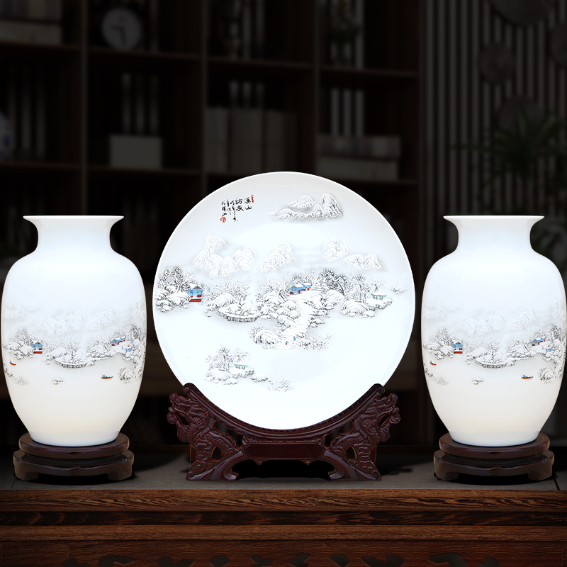 Jingdezhen ceramics Chinese vase ornaments home living room TV cabinet decorations wine cabinet craft gifts ornaments set of three