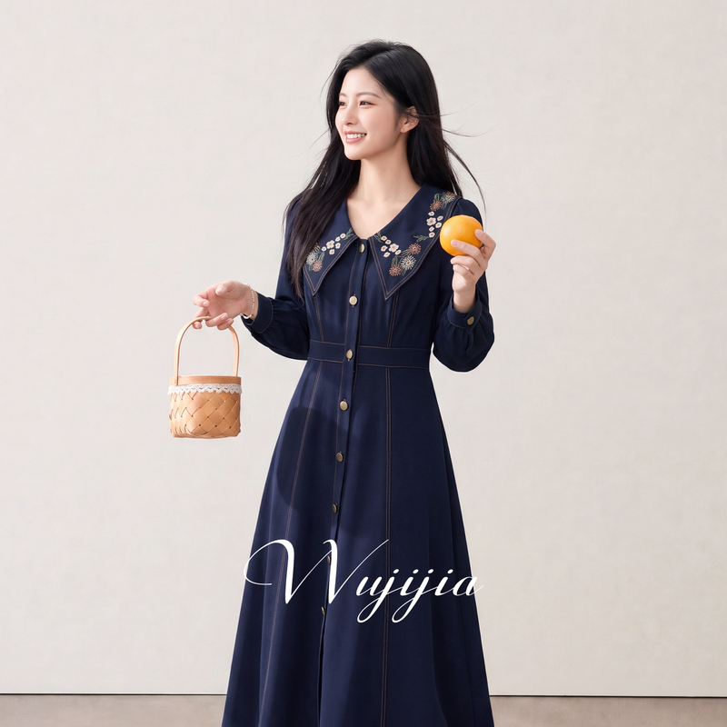 Five Seasons Plus Size Women's Clothing Fat mm 2026 Early Autumn Design Concealing Flaws Korean Style Mid-Length Pleated Slimming Dress Five Seasons Plus Size Women's Clothing Fat mm 2026 Early Autumn Design Concealing Flaws Korean Style Mid-Length Pleated Slimming Dress