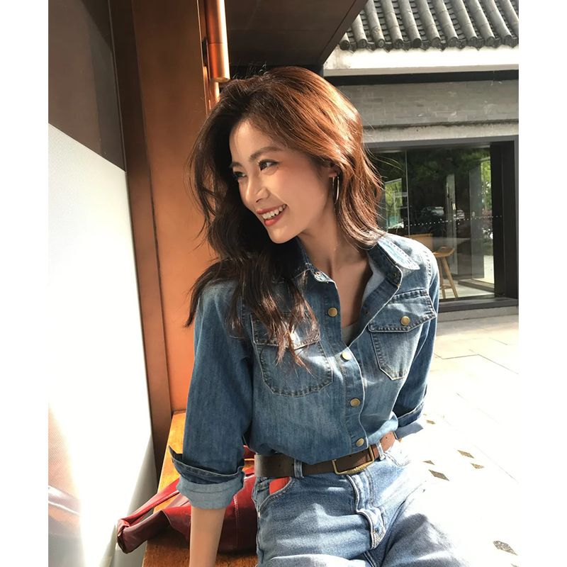 Vintage Hong Kong Style Shirt with Unique Minimalist Design, Suitable for Petite Women, Starry Sky Rhinestone Denim Shirt for Women, Spring Slimming Design