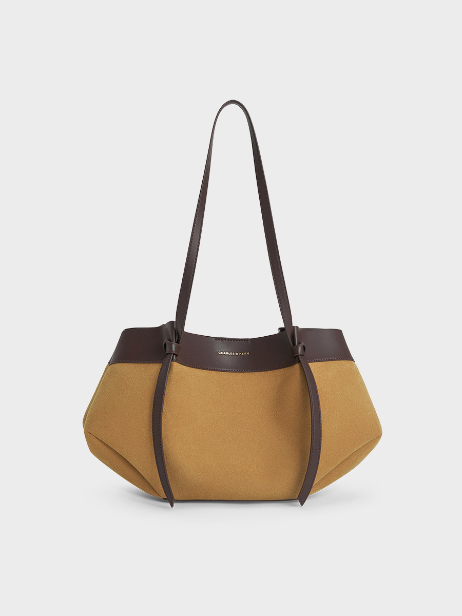 Charles&Keith25 Autumn New Model Ck2-30671662-1 Large Capacity Simple Retro Mother-Daughter Tote Bag