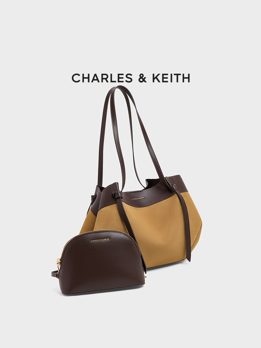 Charles&Keith25 Autumn New Model Ck2-30671662-1 Large Capacity Simple Retro Mother-Daughter Tote Bag