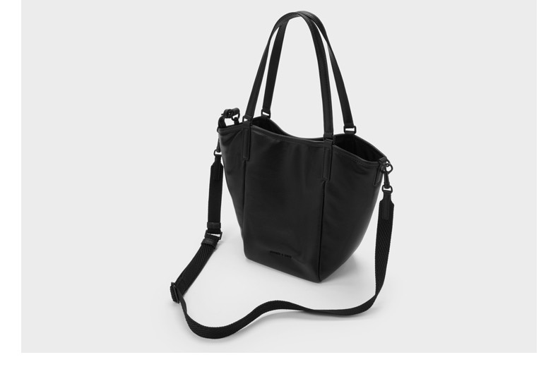 Сумка charles&keith23秋新款ck2-30782201大容量双面设计单肩托特包女 &