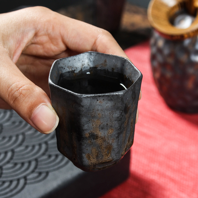 Coarse pottery gold ceramic cups kung fu tea cups to restore ancient ways iron glaze sample tea cup Japanese masters cup single CPU