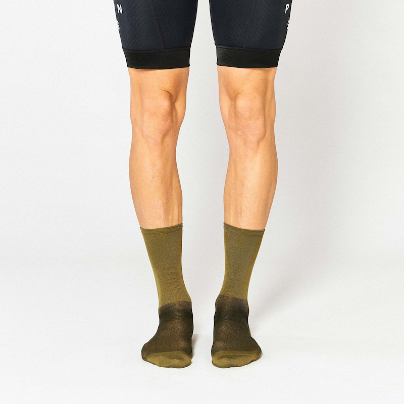 FINGERSCROSSED Cycling Socks #008 Classic Olive