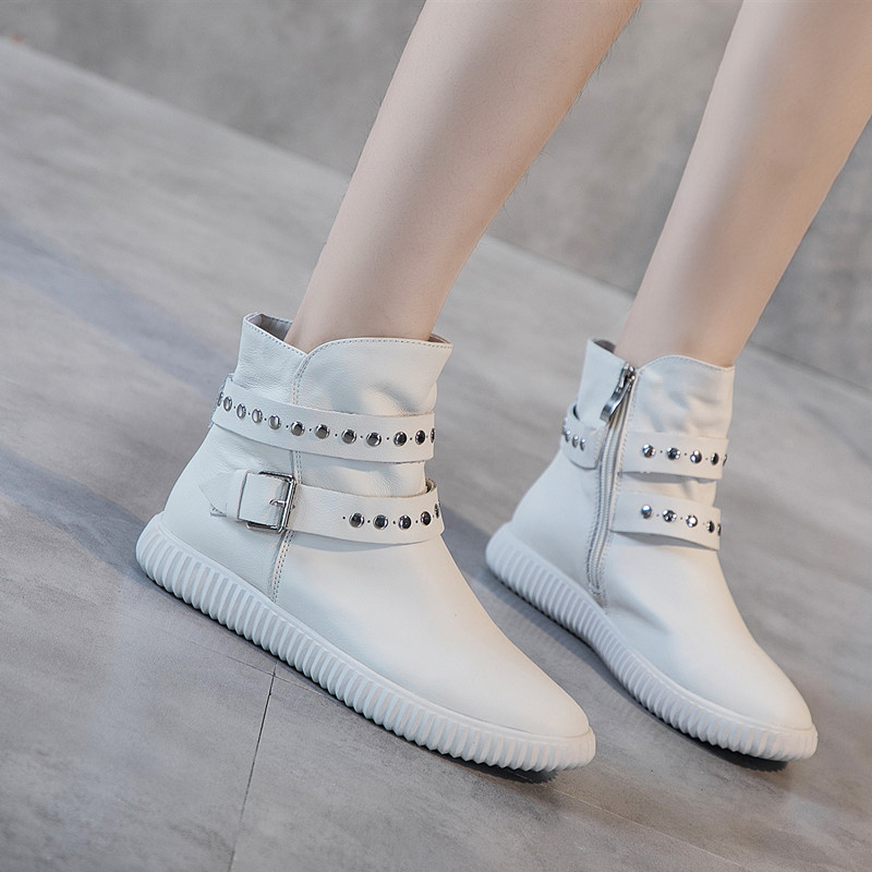 Real leather boots for children 2021 autumn and winter new cow leather European and American fashion 100 hitch casual wind gush round head short barrel leather boot