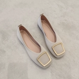 2024 Spring Flat Seale Seale Square Single обувь для женской мелкой рта мягкая подошва удобная бабушка обувь ретро металлические квадратные квадратные пуговицы бобы бобы