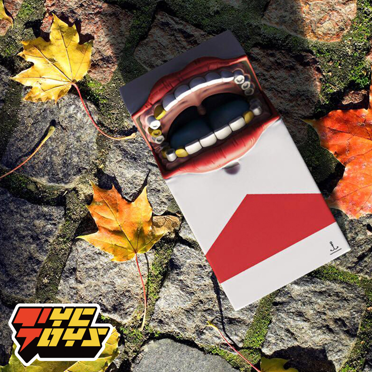 (TYCTOYS) Spot Mighty jaxx CIG PACK LUMPS Marlboro grinning cigarette case