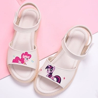 Бежевая пони