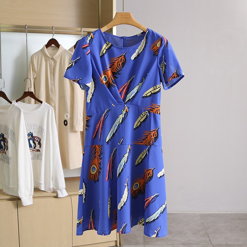 A piece of welfare price 19 9 Luo T series Korean casual dress discount women's printed mid-length skirt