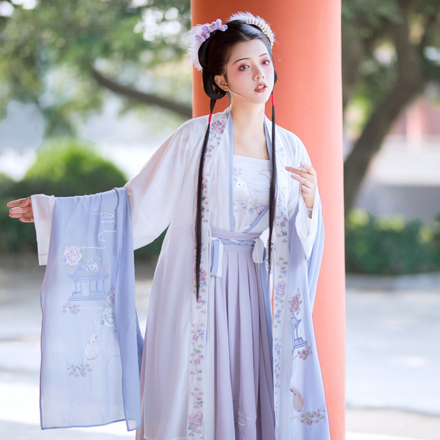 Rabbit high-end gifts original Hanfu women's heavy industry embroidered long jacket with double placket and waist-length skirt