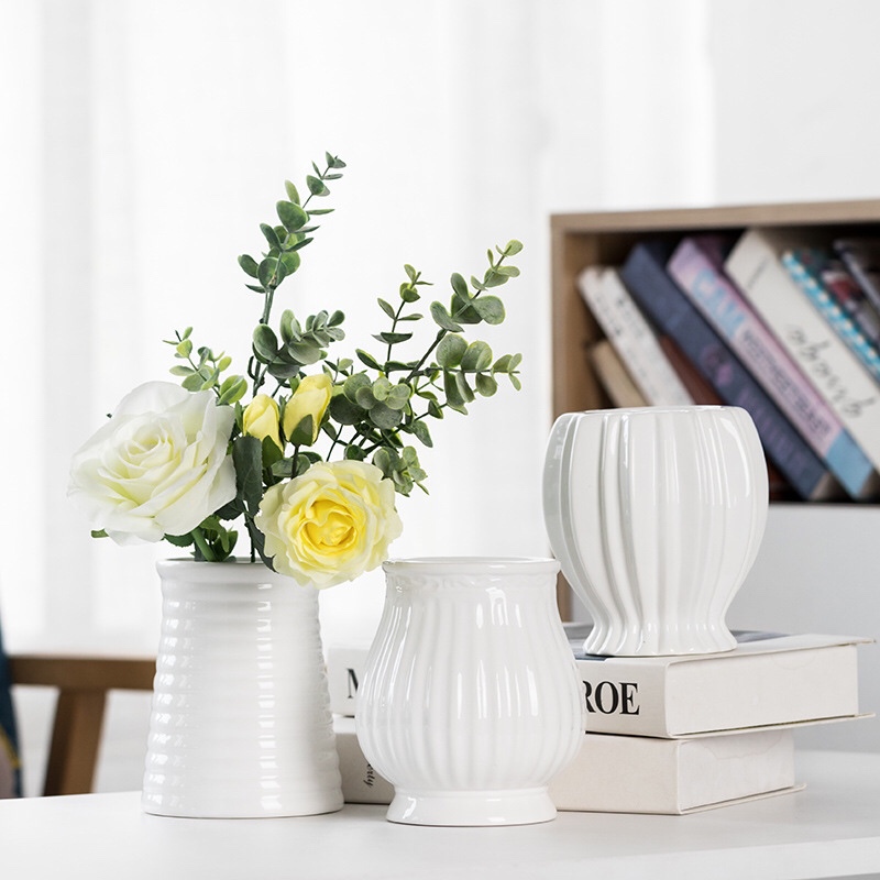 Ceramic Durian Vase with Baby's Breath Dried Flowers, Flower Arrangement Decoration for Living Room, European-Style Simple Porcelain, Free Shipping