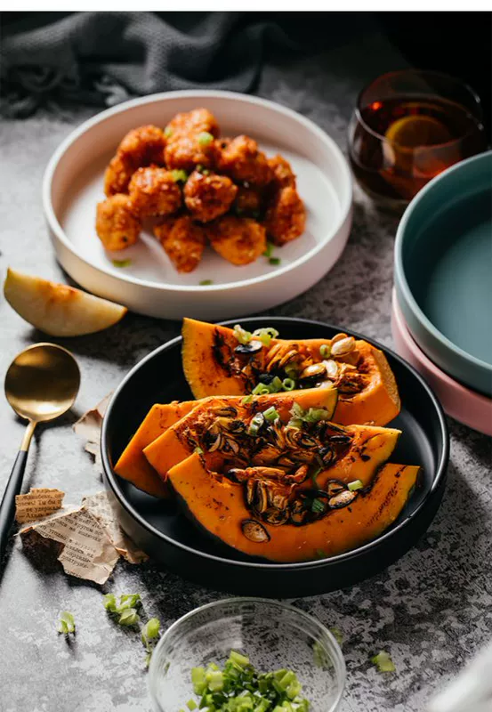 Bắc Âu tráng men gốm tấm sáng tạo món ăn phương Tây đĩa salad món ăn sâu hộ gia đình bộ đồ ăn đơn giản tấm gốm - Đồ ăn tối đĩa nhựa dùng 1 lần