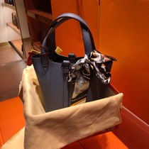 French Fashion Classic Big Brands Tide Barrel Shaped Dogs Bag 2022 New Tide Genuine Leather 100 Hitch Fashion Pet Backpack