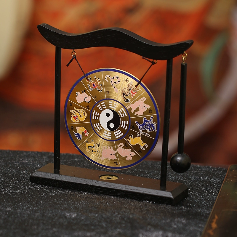 灵机生活馆2026马年十二生肖铜锣架幸运物家居办公室开业装饰