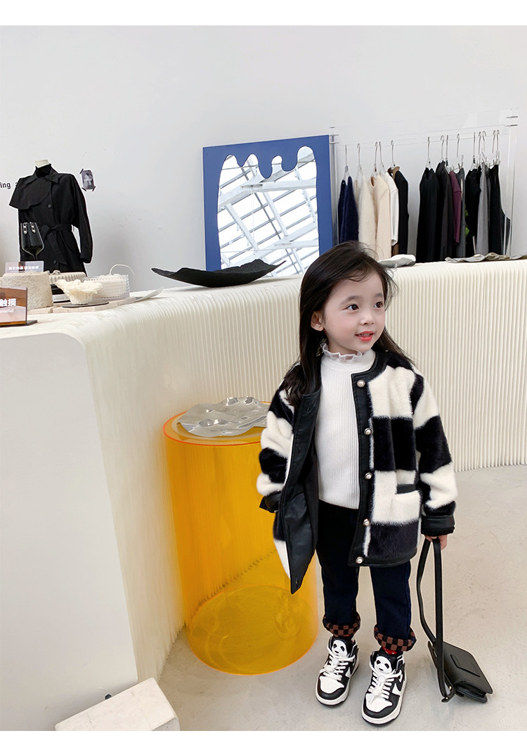Мех/искусственный мех 冬款加绒皮草亲子装外套 Fall in love with beautiful girls