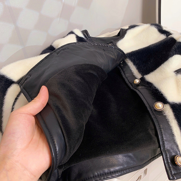 Мех/искусственный мех 冬款加绒皮草亲子装外套 Fall in love with beautiful girls