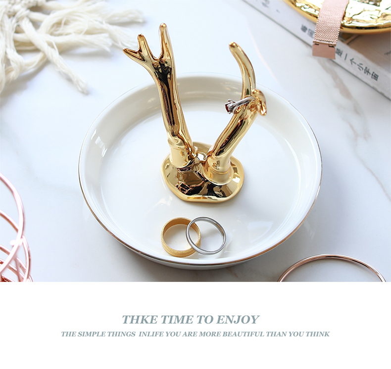 The Jingdezhen ceramic golden fawn/foreign trade tail single unicorn jewellery set/ring of snack tray