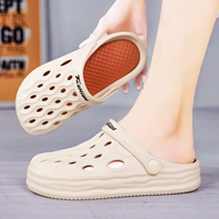 Летние тапочки в стиле Crocs, пляжные нескользящие босоножки, ультрамягкие мюли, коллекция 2024 года, подходят для носки на улице, пляжный стиль, мягкая подошва, подходят для работы на ногах