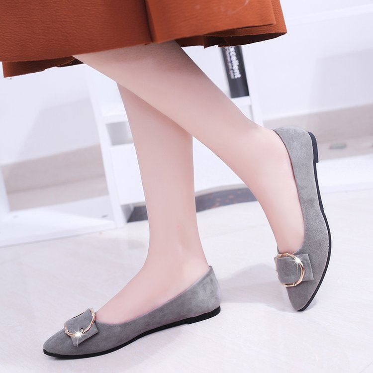 Mùa hè 2019 mới giày đế thấp giày nữ 2017 mùa thu Giày Lok Fu Phiên bản Hàn Quốc của dây nịt khóa cao su màu trung tính - Giày cắt thấp giày bitis nữ