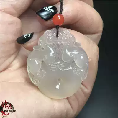 Natural agate chalcedony pendant Ice white chalcedony double Pixiu fashion simple jewelry to pick up leakage first choice for birthday