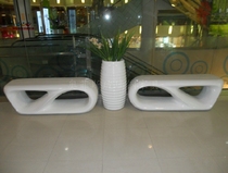 Shopping mall FRP seating area modeling seat Public commercial beauty Chen simple creative long Japanese word leisure stool