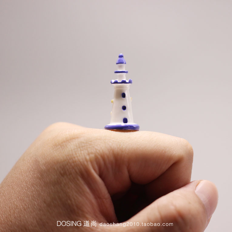 Mini version super small blue and white lighthouse micro landscape decoration tower potted scene resin model accessories