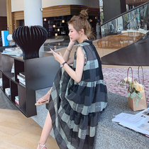 French retro high-end dress female 2021 summer new forest gentle wind fairy skirt suspender two-piece set