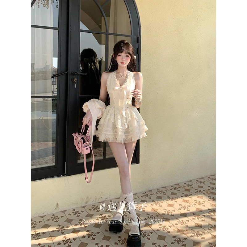 Pure Desire Halter Neck V-Neck Dress for Women, Summer Birthday Party Sweet and Spicy Mini Dress, Waist-Cinching Princess Puffy Cake Short Dress
