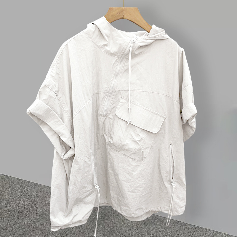 Workwear Style Hooded Zip-Up Half-Sleeve T-Shirt for Men, New Summer Model with Loose Pocket Design, Trendy and Versatile Top Workwear Style Hooded Zip-Up Half-Sleeve T-Shirt for Men, New Summer Model with Loose Pocket Design, Trendy and Versatile Top