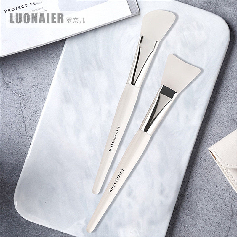 Ronay's small red book Lin Yunan recommends Silicone Mask Brush DIY mask tool Makeup Brushed Wine Meal Mask Identical