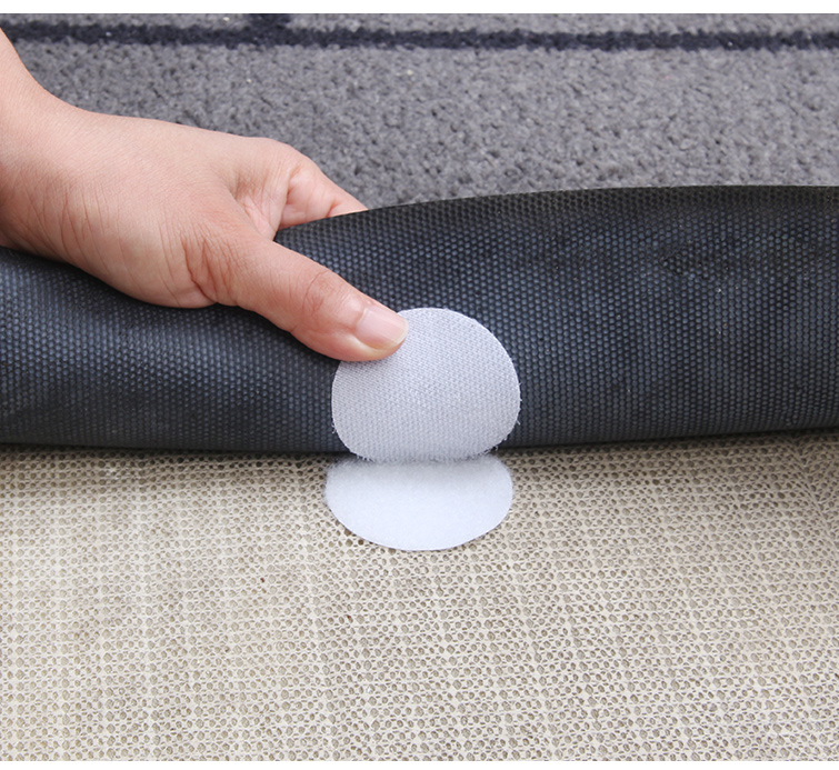 Giường đơn Giường Pad Sofa Pad Chủ Chống trượt Artifact Chăn chống chạy bằng silicone không có dấu vết dán Pin Vô hình vá băng dính xốp 2 mặt