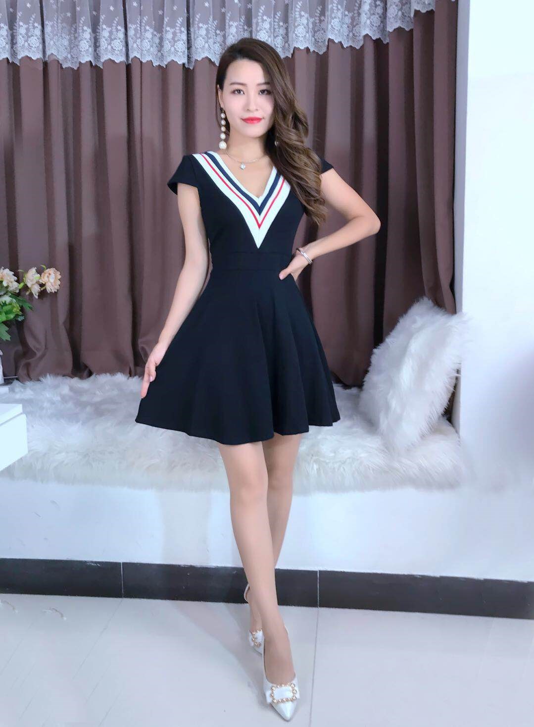 Deep V quần áo lão hóa eo eo giảm béo thị trường phụ nữ gợi cảm backless cắt hộp đêm nữ dụng cụ neo - Quần áo ngoài trời áo the north face 2 lớp