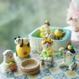 Маленькое средство для принятия ванны, маленький милый кукольный домик, кукла, кот