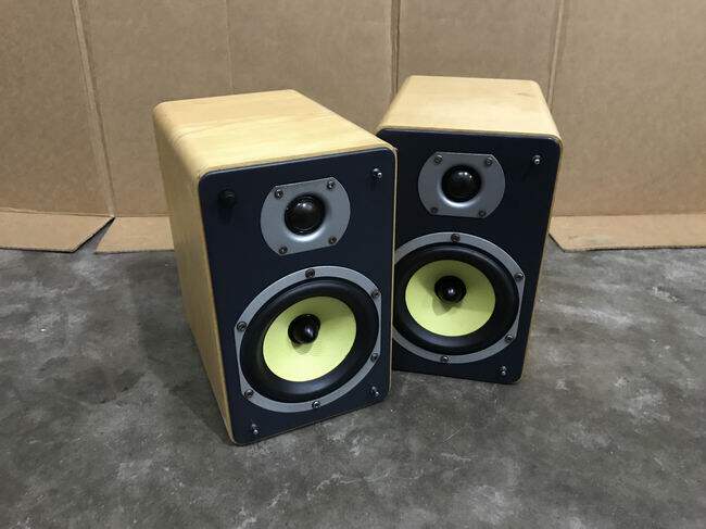 Second Hand Original Clothing Teac First Sound LS-H255 HIFI Fever Bookshelf Type Horn