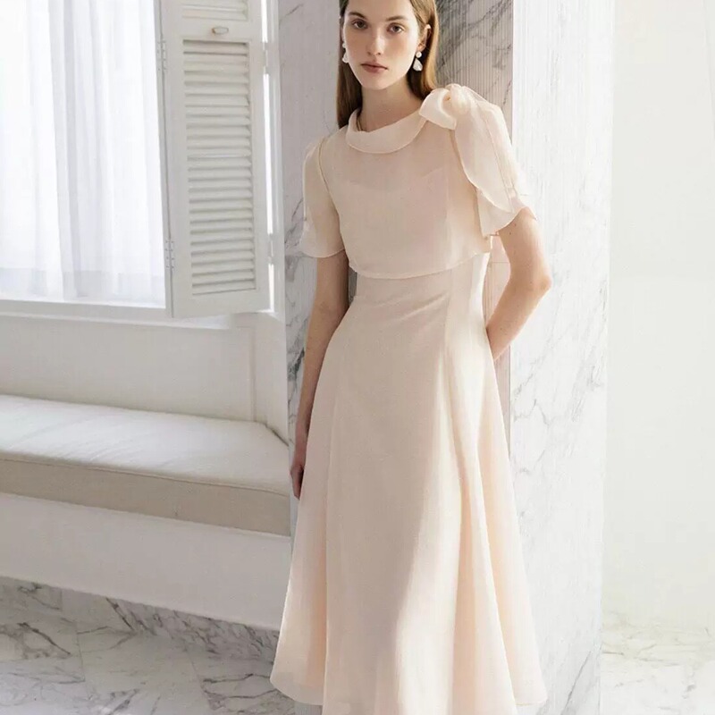 Original! Gentle and Elegant Vibe Korean Style Summer 26 Dress with Puff Sleeves, Waist-Cinching A-Line Dress + Sleeveless Tie-Up Blouse