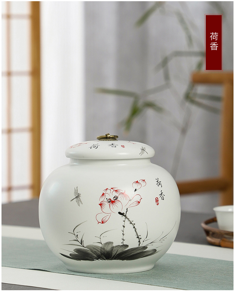 Jingdezhen ceramics by hand storage tank with cover grain in traditional Chinese medicine food rice, cooking pot pot sitting room place