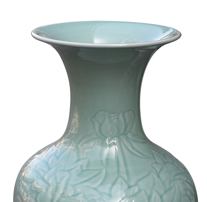 Jingdezhen ceramics powder blue glaze peony hand - carved lotus landing a large vase furnishing articles high long sitting room