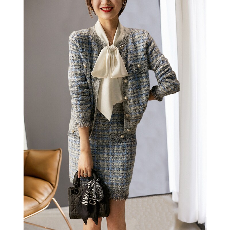 vero sinly silver pearl button decorated young and vibrant. Wear a jacket and small fragrance knitting suit